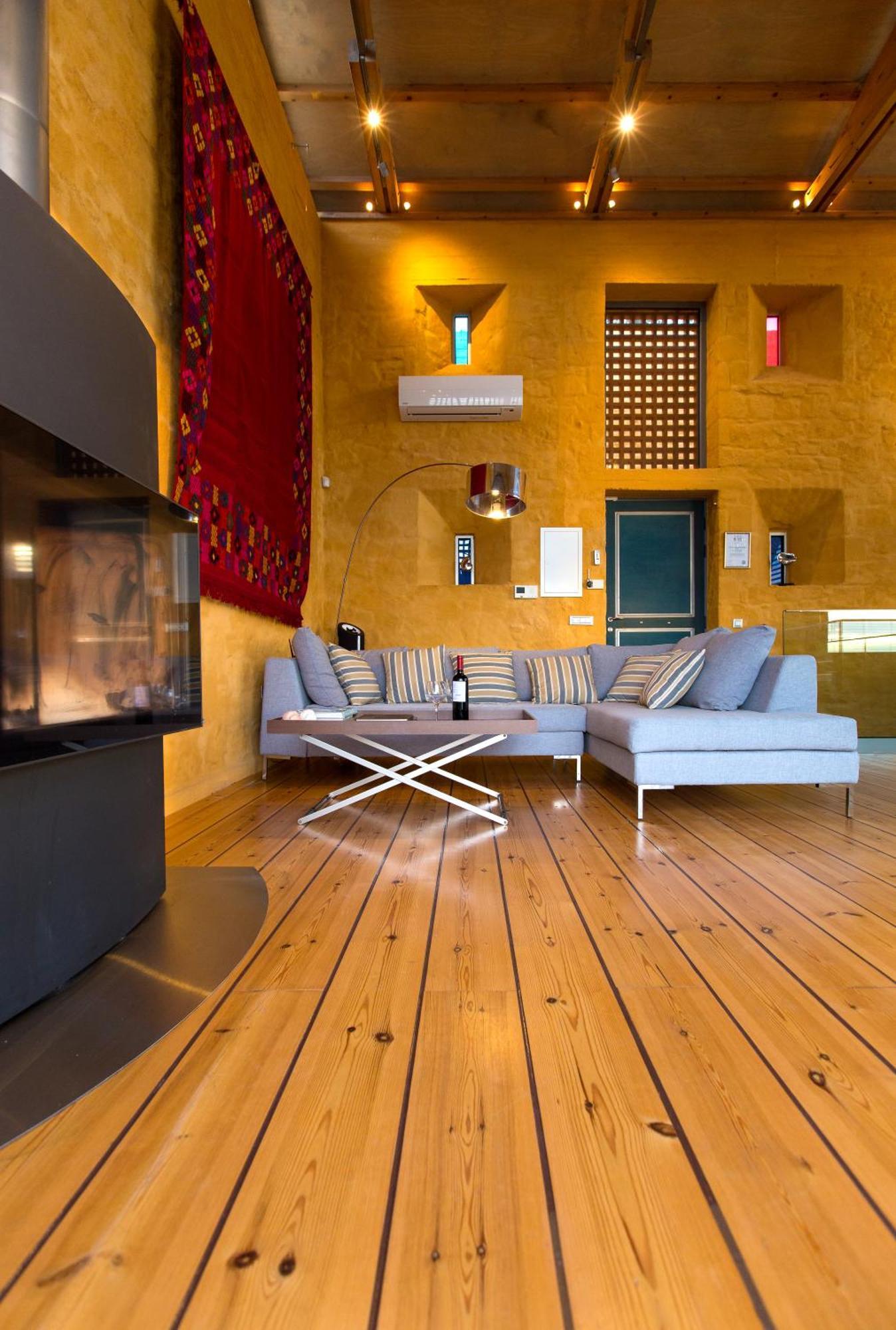 Beachfront Ravdoucha Epavlis Eleni Villa - Pool, Hot Tub, Gym, Sauna, Private Parking, Wifi Ханя Екстериор снимка