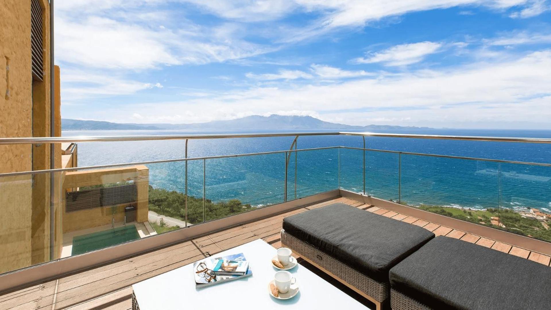 Beachfront Ravdoucha Epavlis Eleni Villa - Pool, Hot Tub, Gym, Sauna, Private Parking, Wifi Ханя Екстериор снимка